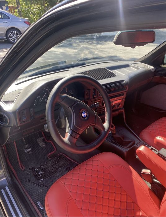 Автомобиль BMW E34 M50B25 Рестайлинг