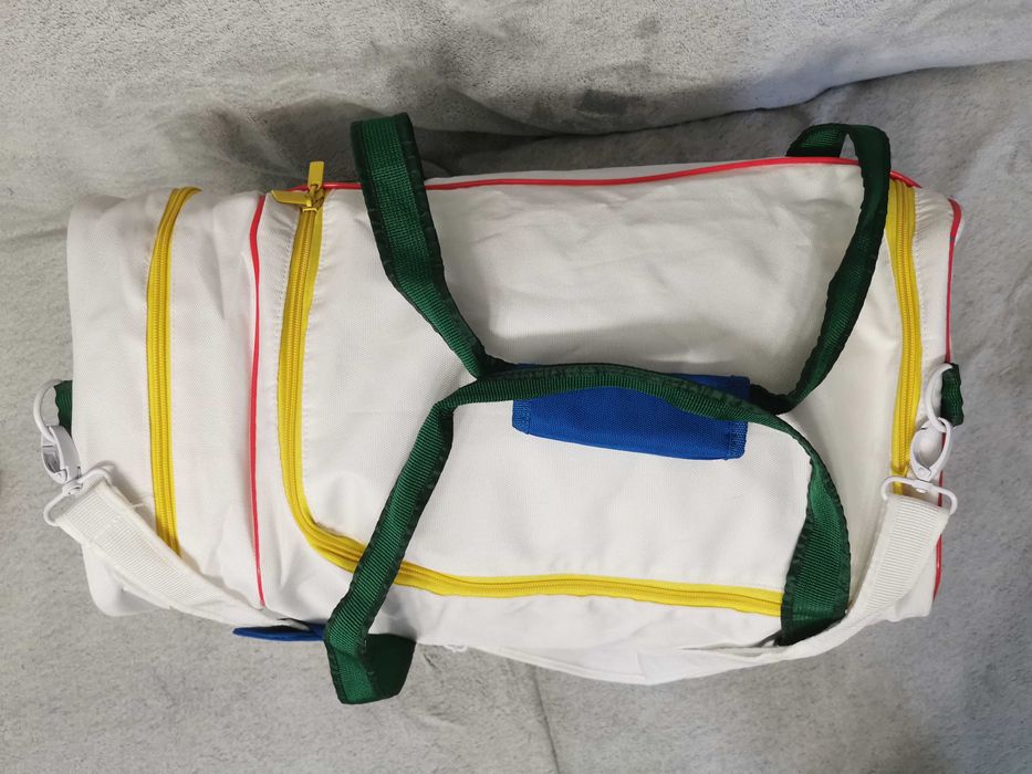 Torba weekendowa Lacoste biala.