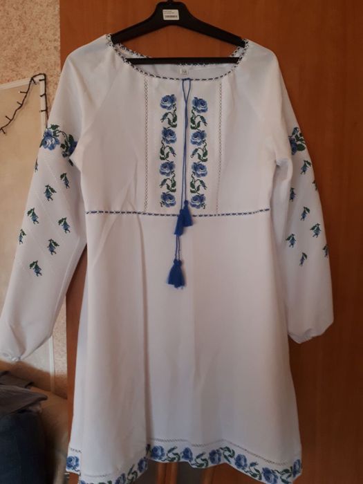 Дитяче вишите плаття