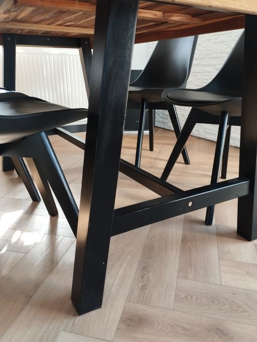 Sprzedam drewno akacjowe