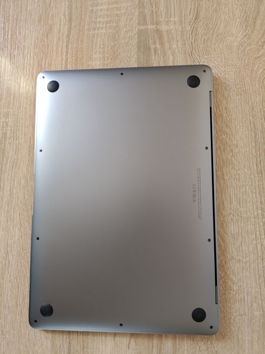 MacBook Air 13, 2020 M1,  (8GB / 256GB)