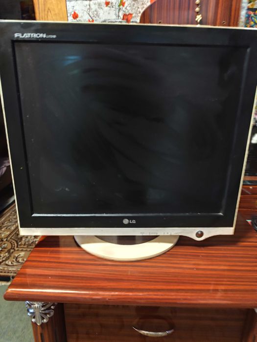 Монитор для Компьютера