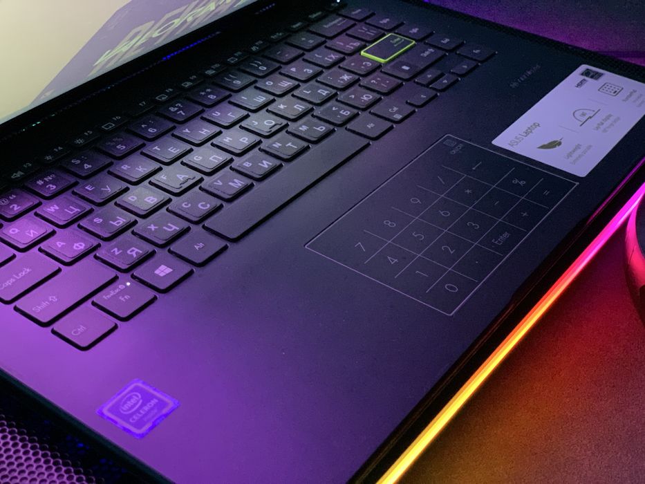 *Как Новый Asus 2023г + Комплкт