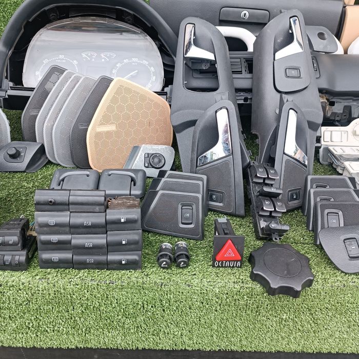 Пластик салону Шкода Тур Skoda Tour