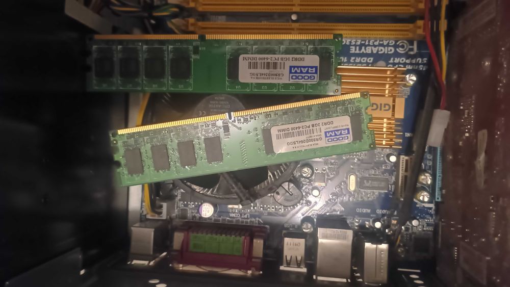 Komputer stacjonarny