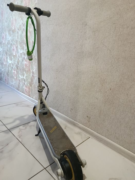 електро самокат Ninebot