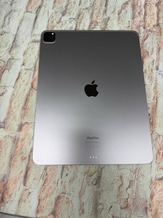 ipad pro 12.9 6gen m2 2022