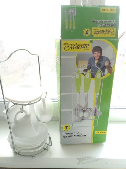 Продам новую посуду, самовар, хрусталь, чайник, чашки