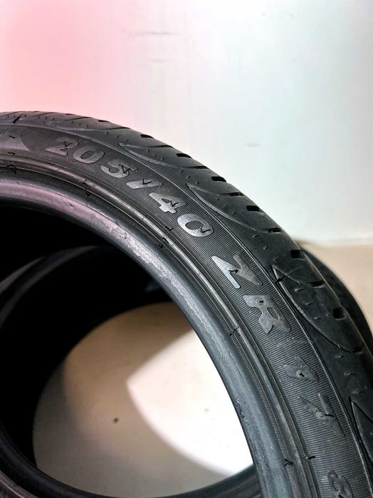 Pneus Pirelli Pzero Nero - 205/40/17 - Como NOVOS