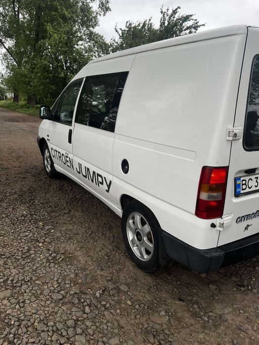 Продам бус Citroen Jumpy 2000р