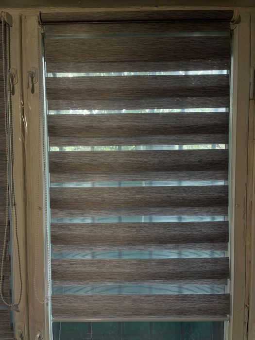 Тканинні ролети б/в сірого кольору