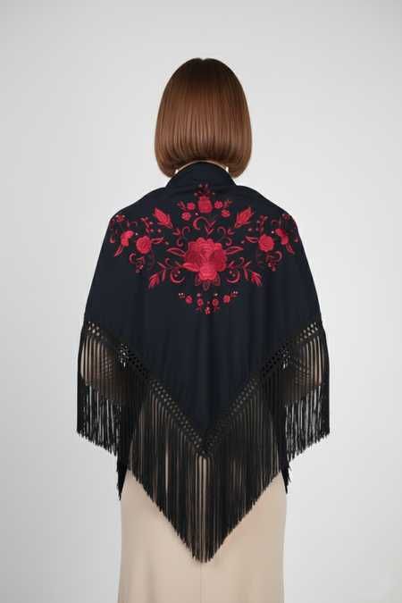 Xaile Bordado à Máquina (tipo Sevilhana)