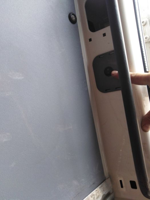 Volkswagen Crafter 2015 • Обслужений •BI-Led лінзи