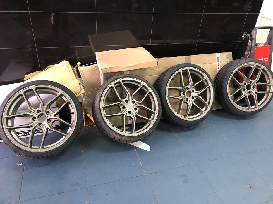 Jantes 19 5x112 com pneus Z-Performance originais