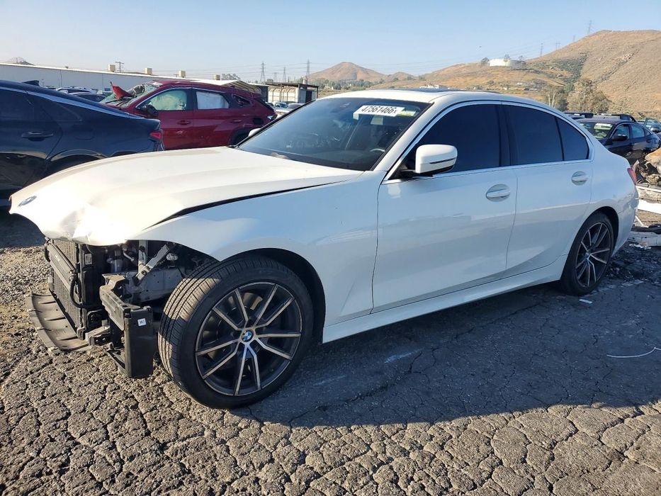 BMW Seria 3 BMW 330i G20