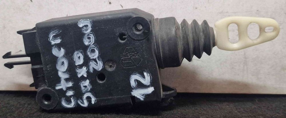Fecho de deposito de combustível - CITROËN SAXO