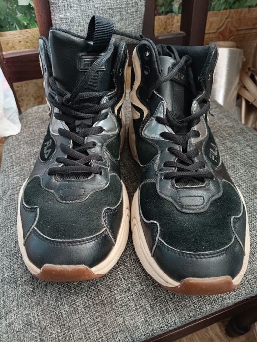 Кросівки кроси кроссовки жіночі черевики