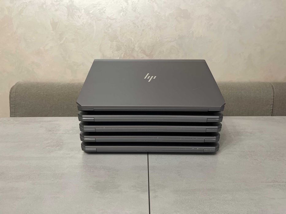 HP Zbook 15 G5, 15,6" 4K 100% Adobe RGB i7-8750H 32GB 512GB Nvidia 4GB