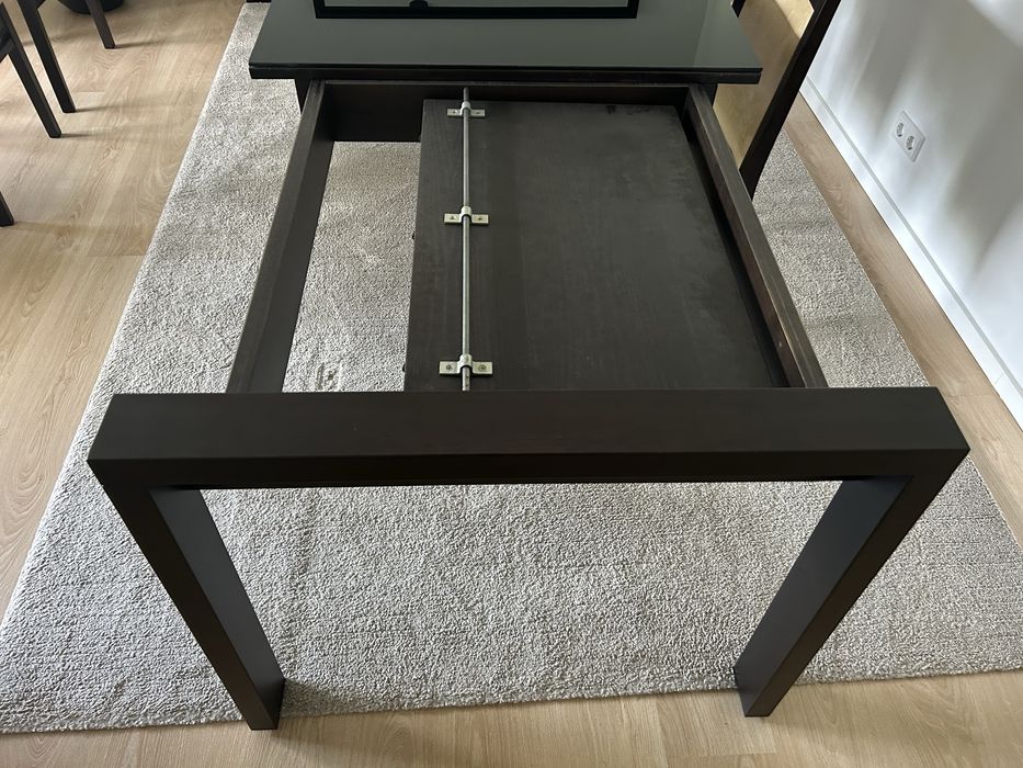 Mesa de Jantar Extensivel com 4 cadeiras