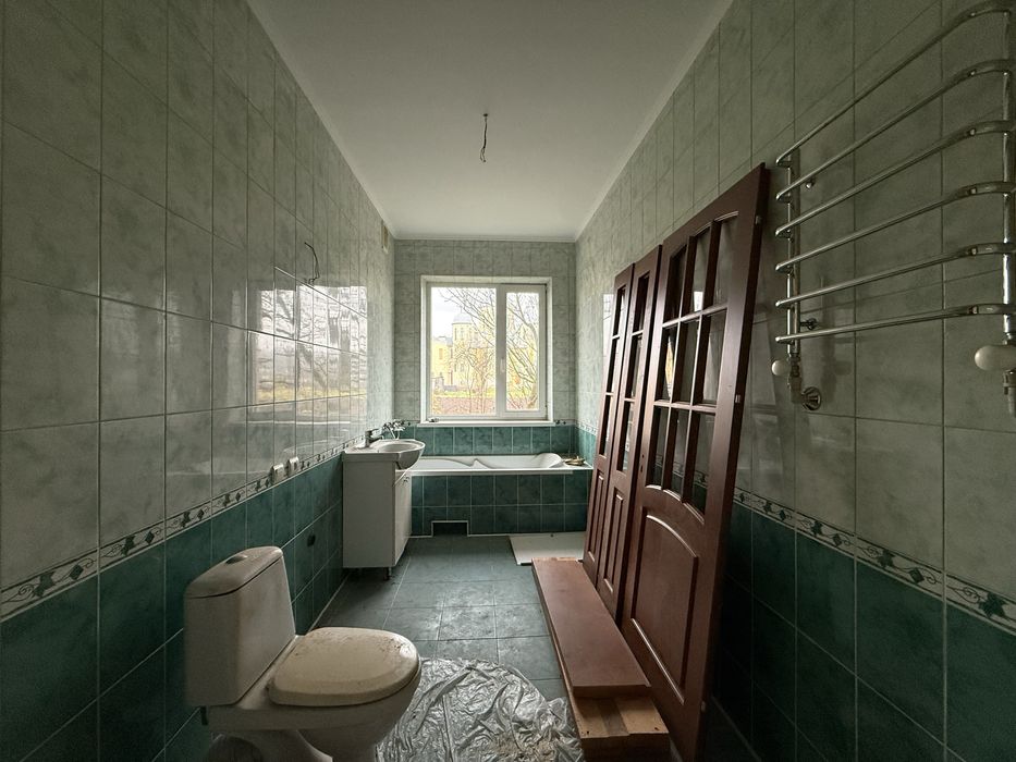 Продам будинок в с.Шепарівці