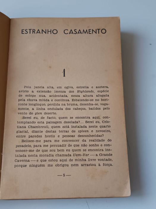 Estranho casamento