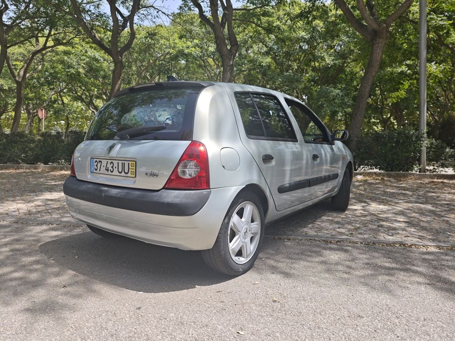 Renault Clio 1.2 16v versão Billabong