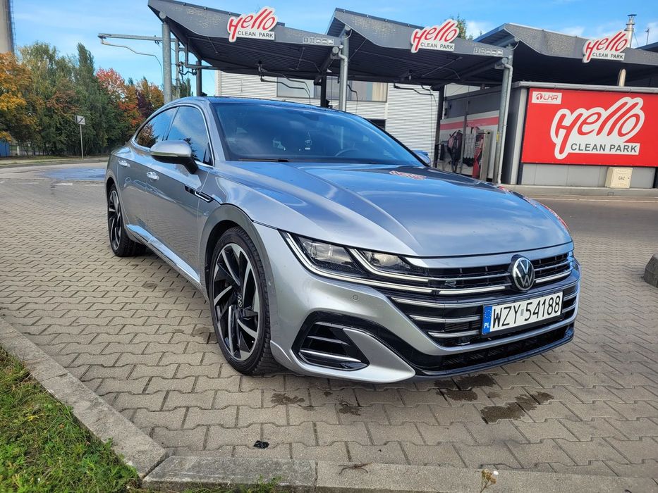Volkswagen Arteon 2.0TSI Premium R Line