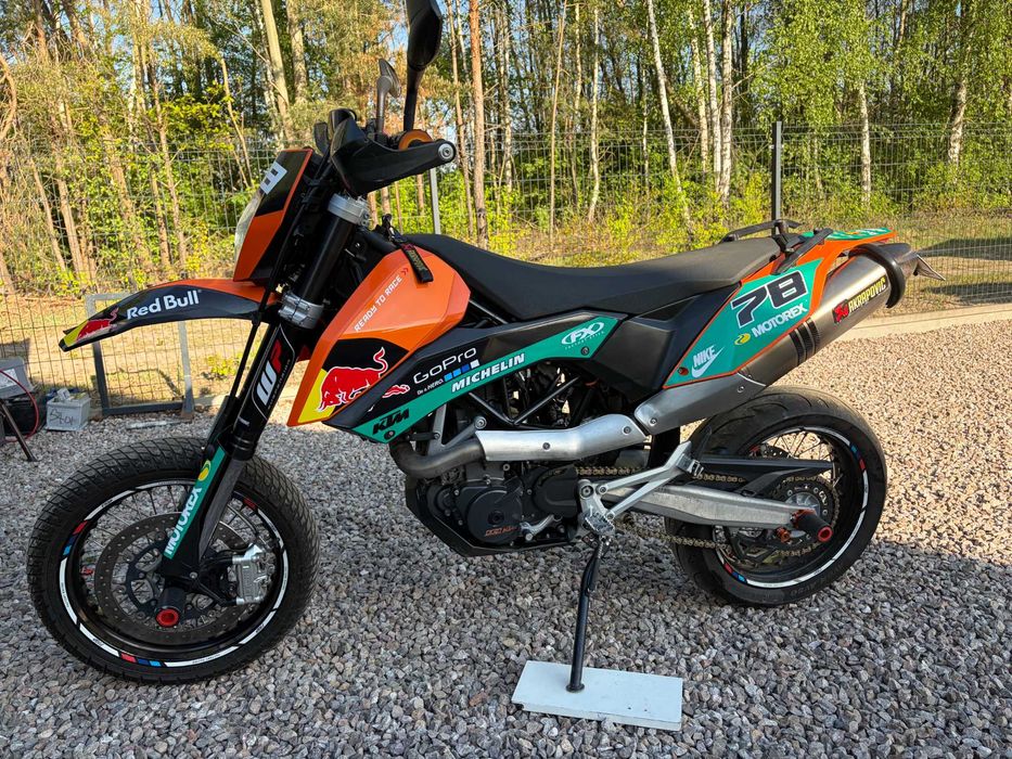 ktm smc 690 supermoto akrapovic kategoria A2