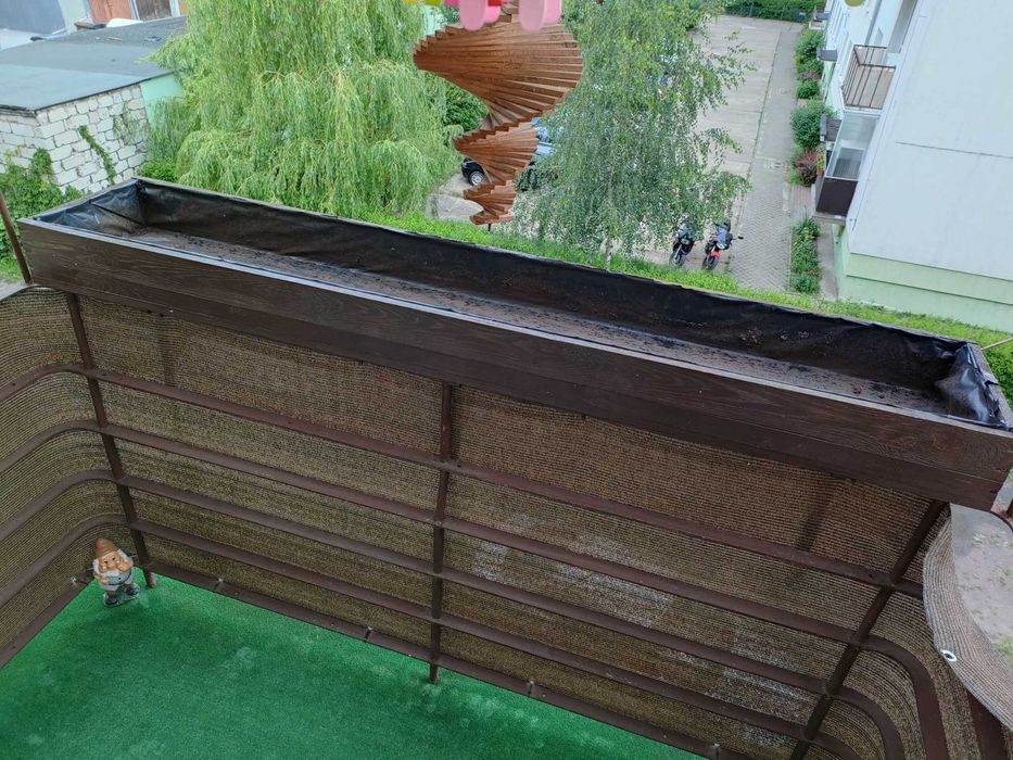 Donica grzadka balkonowa drewniana