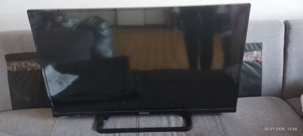 Telewizor 32 całe Panasonic