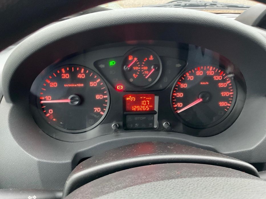 TOYOTA ProAce EXCELENTE APENAS 120.000km 12/2016 ###OPORTUNIDADE###