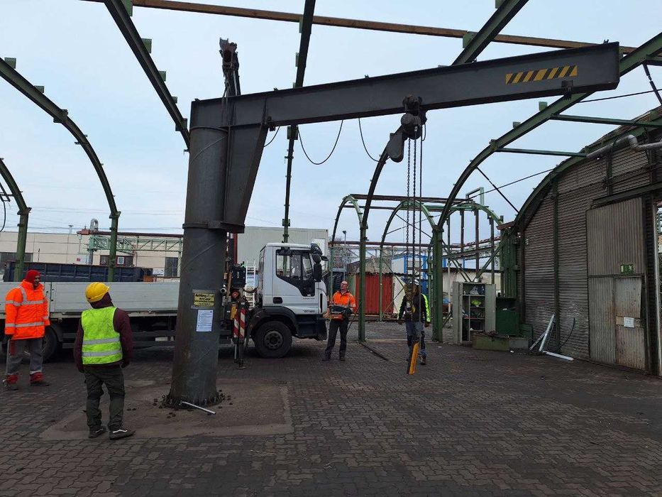 Żuraw Obrotowy dźwig słupowy Suwnica na magazyn import , 1000 kg