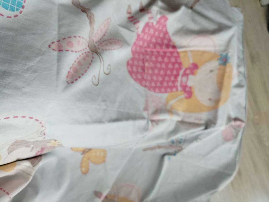 Cztery komplety poscieli 100/135