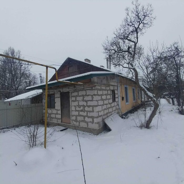 Продається 2 кімнатна квартира р -н Черьомушки без ремонта