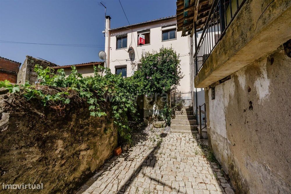 Moradia T2 / Fundão, Telhado