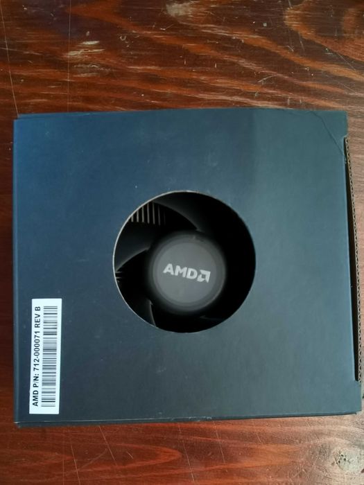 Vendo Processador(CPU) AMD RYZEN 7 2700 IMACULADO + COOLER