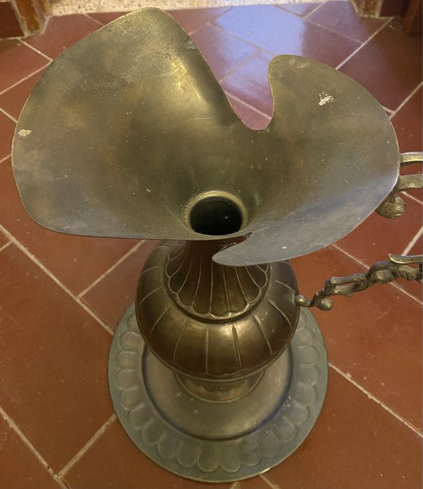 Conjunto de jarra em estanho