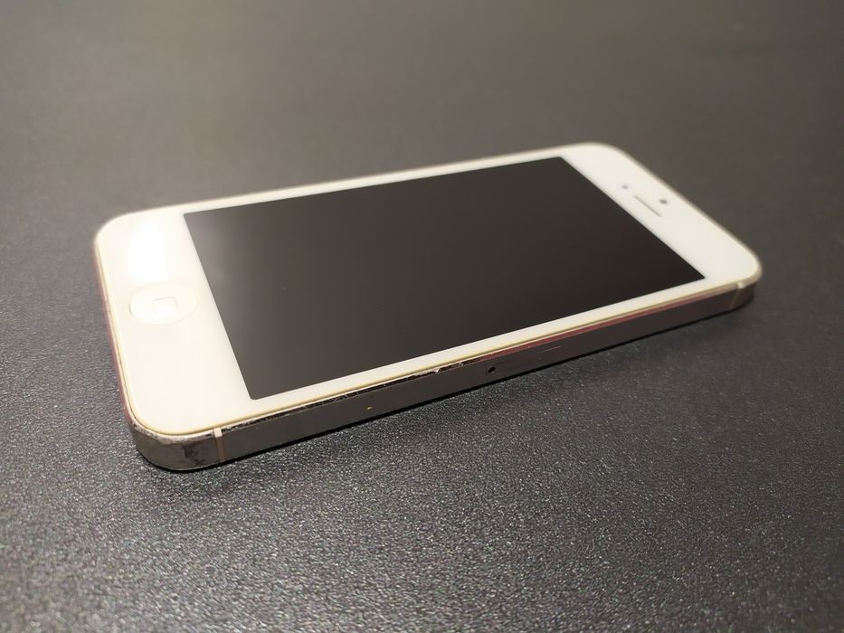 Apple Iphone 5s  на запчасти