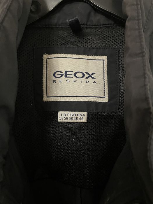 Продам мужскую курточку GEOX