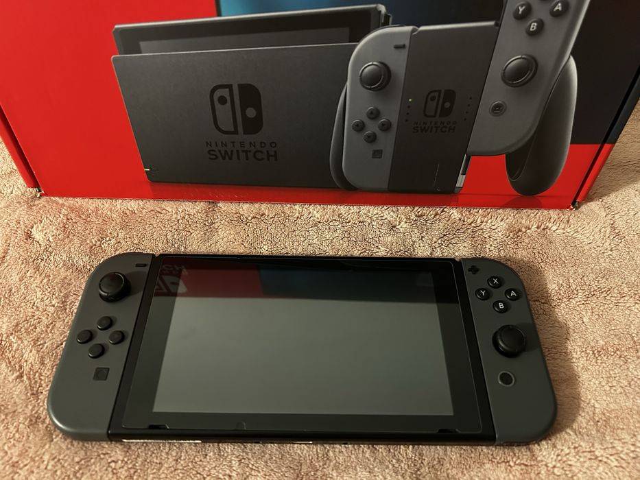 Nintendo Switch Grey