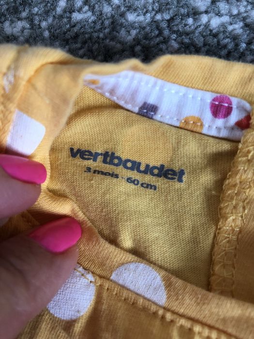 Camisolas Vertbaudet como novas