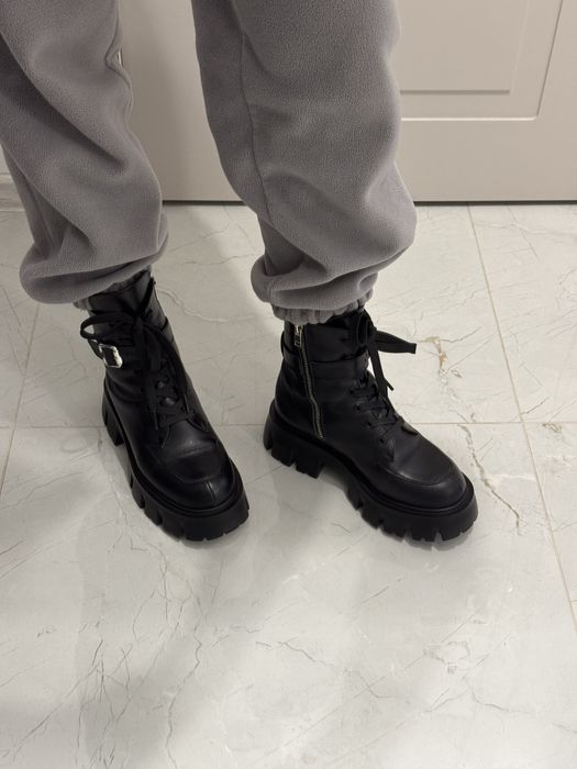 Зимові шкіряні черевики українського бренду