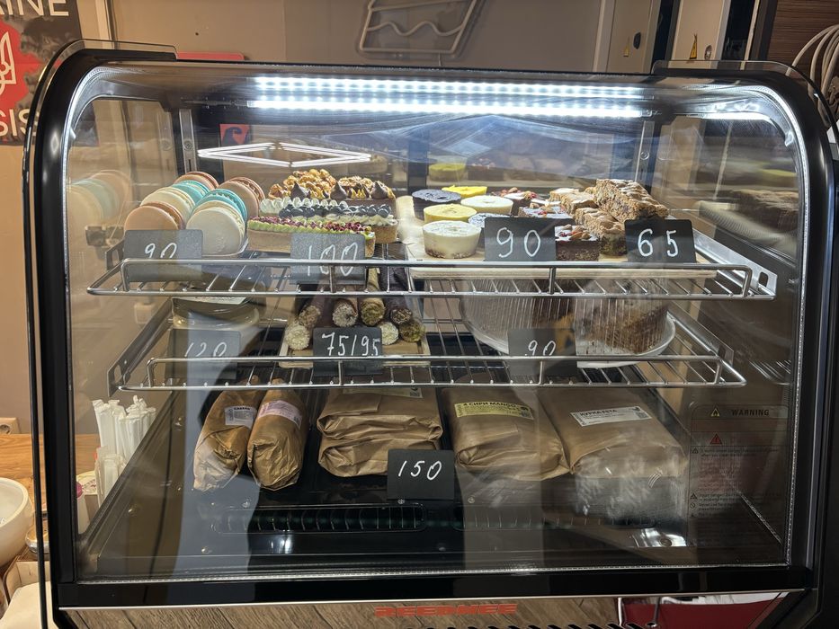 Продається кав'ярня Waves coffee bar. Позняки