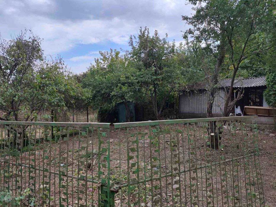 Часть дома с участком земли на Б.Балке ниже ул. Полтавской