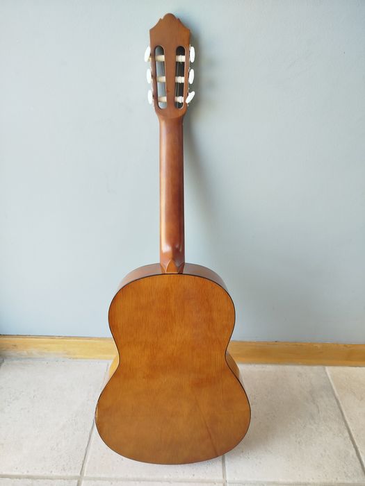 Guitarra Yamaha CS40 II