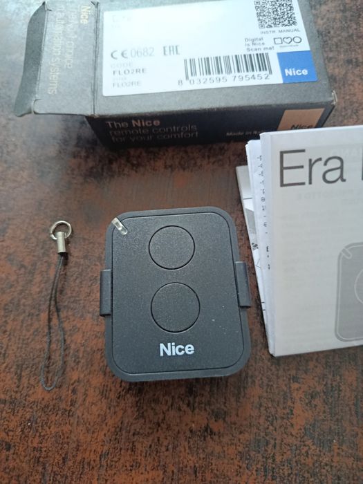 Pilot do bramy NICE era flor dwukanałowy nowy nie używany