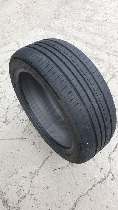 Покришка доя авто