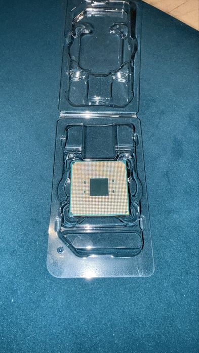 Ryzen 5 2600x Вживаний
