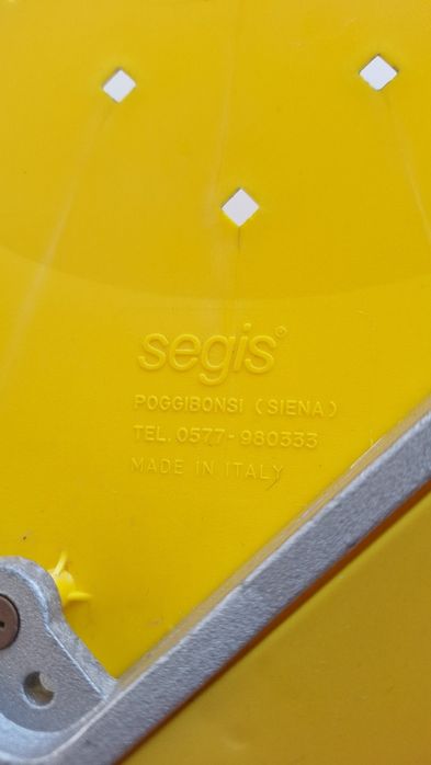 Mesa de cozinha e 4 cadeiras Breeze por Segis