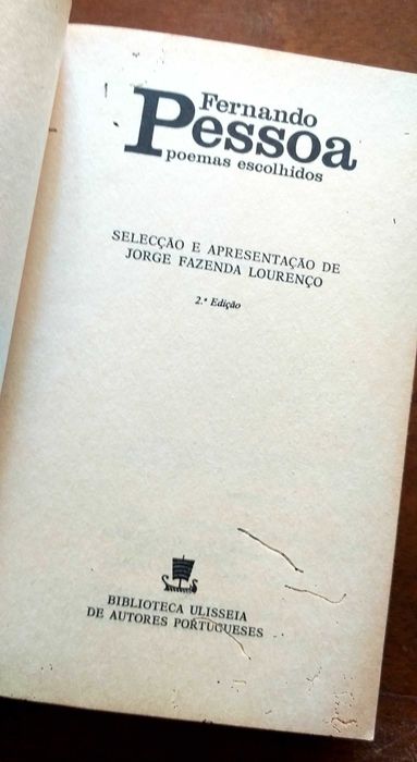 Livro Fernando Pessoa - Poemas Escolhidos